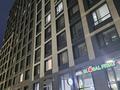 3-комнатная квартира · 63.6 м² · 8/14 этаж, Санжара Асфендиярова 10 за 45.5 млн ₸ в Астане, Нура р-н — фото 16