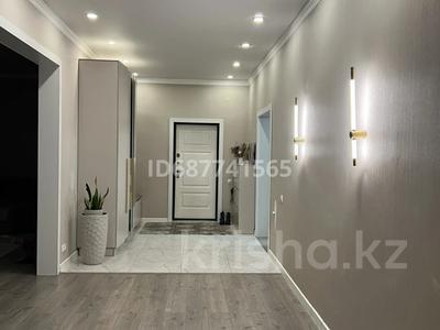 Отдельный дом · 5 комнат · 190 м² · 8 сот., мкр Мадениет, Коныратбаева 21 за 85 млн 〒 в Алматы, Алатауский р-н