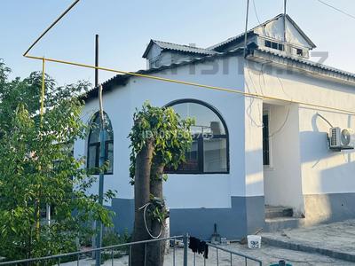 Жеке үй · 5 бөлме · 250 м² · 10 сот., Сырғақ батыр 5, бағасы: 130 000 〒 в Туркестане