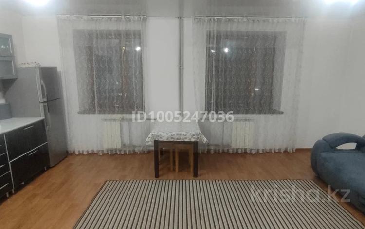 1-комнатная квартира · 32 м² · 5/6 этаж, Канай би 207м за 120 000 ₸ в Щучинске — фото 12