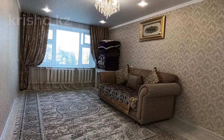 4-комнатная квартира · 80.2 м² · 4/9 этаж, мкр Кунаева 18 за ~ 27.8 млн ₸ в Уральске — фото 2