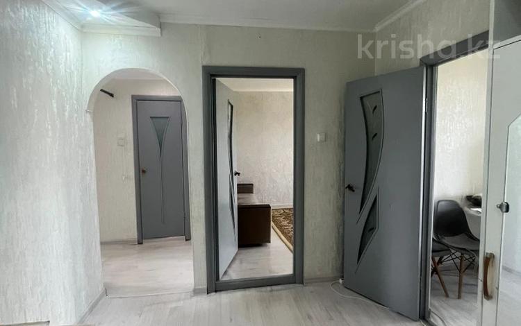 2-комнатная квартира · 55 м² · 5/5 этаж, мкр 8, гришина за 14.5 млн ₸ в Актобе — фото 2