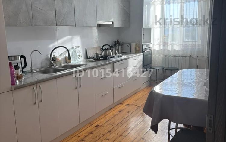 4-комнатная квартира · 105 м² · 4/6 этаж, Переулок Уральский 10 за 40 млн ₸ в Костанае — фото 2