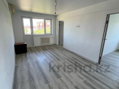 3-бөлмелі пәтер · 47.9 м² · 5/5 қабат, Абая 15а, бағасы: 14.5 млн ₸ в Атырау