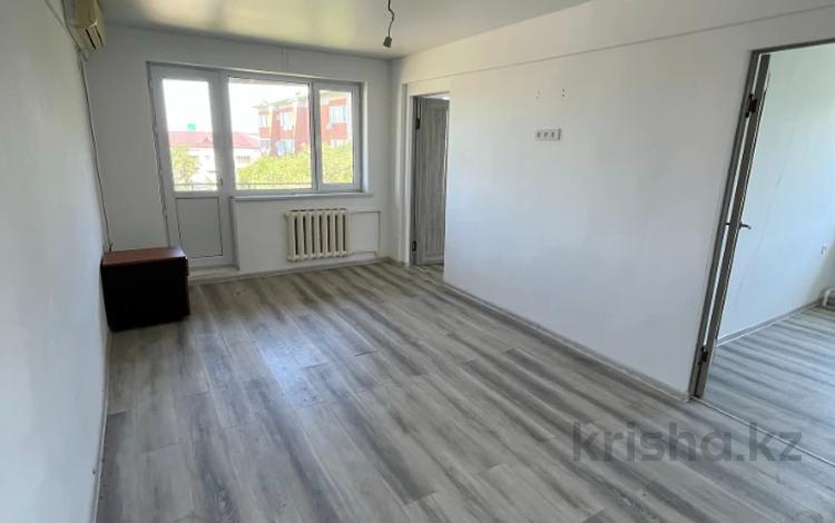3-бөлмелі пәтер · 47.9 м² · 5/5 қабат, Абая 15а, бағасы: 14.5 млн ₸ в Атырау — фото 2