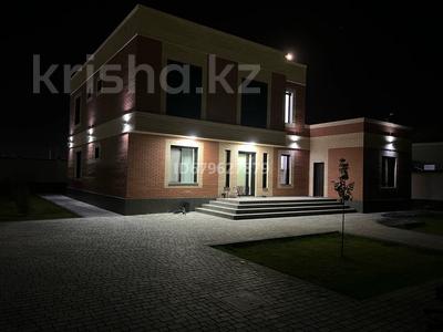 Отдельный дом · 6 комнат · 256 м² · 10 сот., Майлы Кожа 109 за 145 млн 〒 в Туркестане