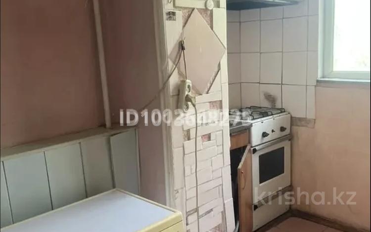 1-комнатная квартира · 27 м² · 3/4 этаж, 12-й микрорайон 26 — В доль дороги Жибек жол за магазином Идеал, Керама за ~ 10.4 млн ₸ в Шымкенте, Енбекшинский р-н — фото 2