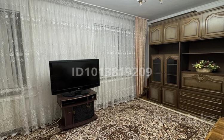 3-комнатная квартира · 74 м² · 3/5 этаж, Бигельдинова 7 за 300 000 ₸ в Астане, Сарыарка р-н — фото 2