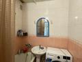 2-бөлмелі пәтер · 46 м² · 8/9 қабат, мкр Юго-Восток, 30й микрорайон, ул Гапеева, бағасы: 16 млн ₸ в Караганде, Казыбек би р-н — фото 9