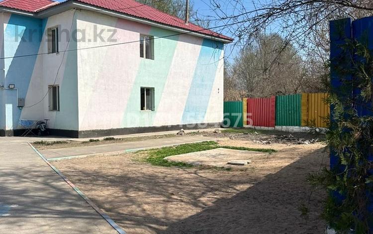 Жеке үй · 5 бөлме · 208 м² · 9 сот., Учительская 3б, бағасы: 600 000 〒 в Байсерке — фото 2