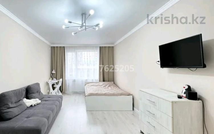 1-комнатная квартира, 40.5 м², 3/9 этаж помесячно, Е-305 6