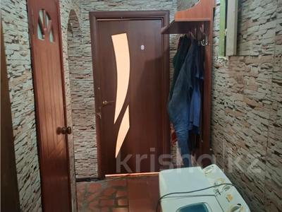 2-комнатная квартира · 43 м² · 3/5 этаж, Майкудук, 17мкр за 9.9 млн ₸ в Караганде, Алихана Бокейханова р-н