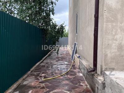 Отдельный дом · 10 комнат · 370 м² · 6 сот., Майкудук, РозаЛюксембург52Г за 45 млн 〒 в Караганде, Алихана Бокейханова р-н