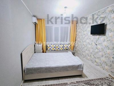 1-комнатная квартира · 35 м² · 4/5 этаж, Жунисова 178 за 11 000 ₸ в Уральске, мкр Школьник