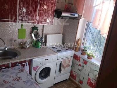 3-бөлмелі пәтер · 58 м² · 4/5 қабат, 11-й микрорайон, 11-й микрорайон 99 — За остановкой Алатау, бағасы: 27 млн ₸ в Шымкенте, Енбекшинский р-н
