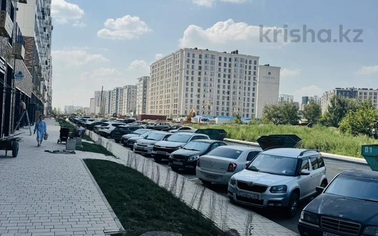 Свободное назначение, офисы, магазины и бутики, склады, салоны красоты, медцентры и аптеки, образование, развлечения · 133 м² за 170 млн ₸ в Астане, Есильский р-н — фото 2
