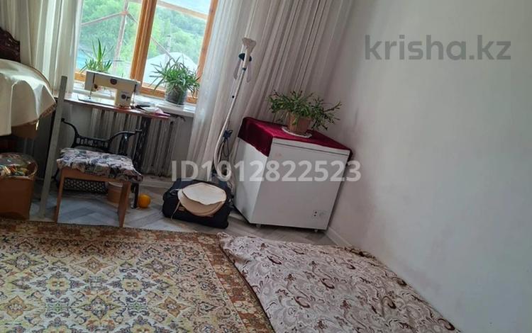 3-комнатная квартира · 79.6 м² · 3/5 этаж, Ауэзова за 15.5 млн ₸ в Текели — фото 2