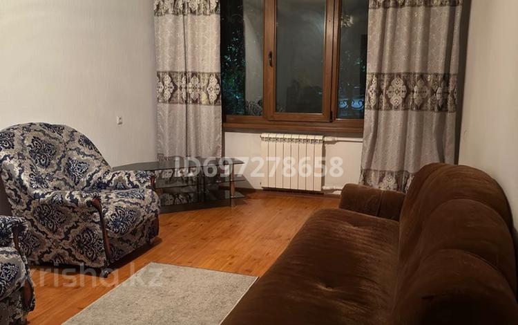 2-комнатная квартира, 45 м², 1/5 этаж, айтекеби 151 — Мурат Баева