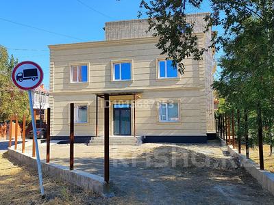 Еркін, кеңселер, дүкендер мен бутиктер, қоғамдық тамақтану орны, сұлулық салондары, медорталықтар мен дәріханалар, білім орталықтары, ойын-сауық, конференц-залдар, кабинеттер және жұмыс орындары, студиялар · 200 м², бағасы: 1.2 млн ₸ в Атырау, мкр Жилгородок