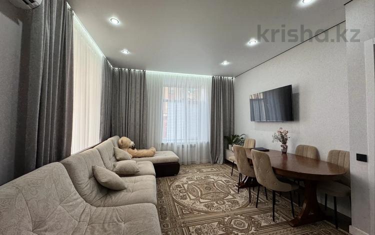3-комнатная квартира · 74 м² · 2/10 этаж, мкр Юго-Восток, Букетова за 52.9 млн ₸ в Караганде, Казыбек би р-н — фото 2