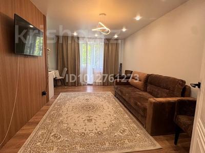 2-бөлмелі пәтер · 44 м² · 2/4 қабат, Абылайхана 32, бағасы: 20 000 ₸ в Алматы, Алмалинский р-н