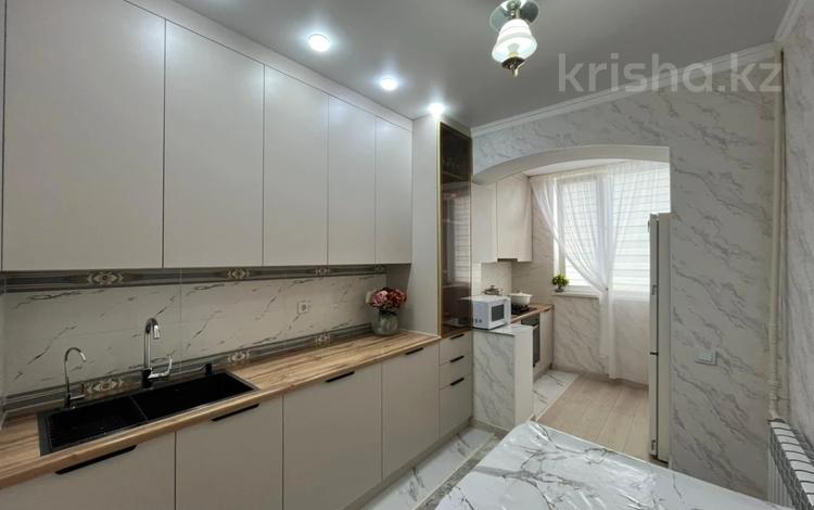 2-бөлмелі пәтер · 56 м² · 4/5 қабат, 13-й мкр 24, бағасы: 15.9 млн ₸ в Актау — фото 2