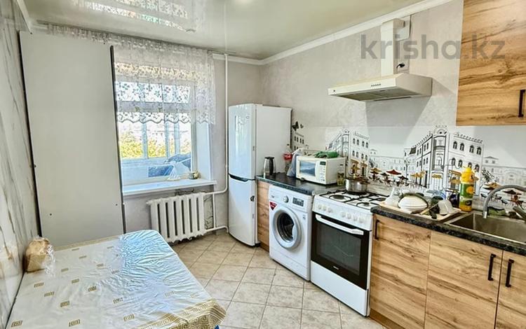 3-бөлмелі пәтер · 63.9 м² · 4/5 қабат, Интернациональная 59, бағасы: 26.5 млн ₸ в Щучинске — фото 2