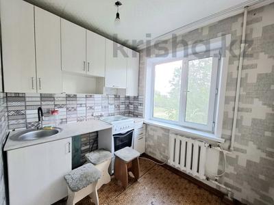 3-комнатная квартира · 48 м² · 4/5 этаж, Майкудук, Майкудук, 17й микрорайон 50 за 11 млн ₸ в Караганде, Алихана Бокейханова р-н
