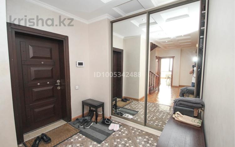 5-комнатная квартира · 215 м² · 12/13 этаж, Ходжанова за 199 млн ₸ в Алматы, Бостандыкский р-н — фото 2