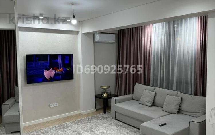 2-бөлмелі пәтер · 46 м² · 9/10 қабат, Шұғыла ш/а., Жунисова 14/18, бағасы: 28 млн ₸ в Алматы, Наурызбайский р-н — фото 2