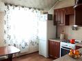 1-бөлмелі пәтер · 39 м² · 6/6 қабат, мкр Кокжиек 36 — Жетуысуйский район, микрорайон Кокжиек, дом 36. Рядом поликлиника и школа. Видео с балкона. Этаж 6, мансардный. Тиая и теплая квартира. Во дворе детская площадка. Вся мебель и бытовая техника: кондиционер, стиралка, плита, холодильник. Балкон не застеклен. Площадь 39кв.м, бағасы: 19 млн ₸ в Алматы, Жетысуский р-н — фото 3