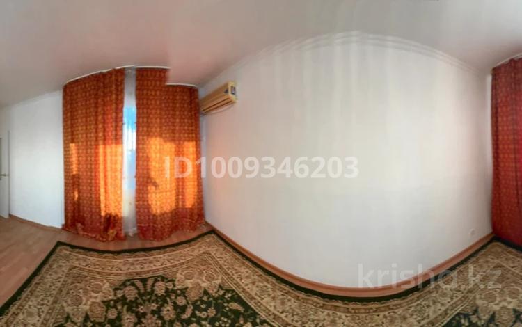 3-комнатная квартира · 70 м² · 7/9 этаж, Бауыржан Момышулы 15 — Остановка Светлана за 200 000 ₸ в Атырау — фото 2