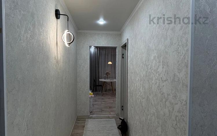 2-бөлмелі пәтер · 45 м² · 2/5 қабат, мкр 5, бағасы: 16 млн ₸ в Актобе — фото 2
