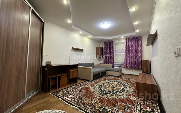 1-комнатная квартира · 40 м² · 1/5 этаж, мкр №11 14а — Шаляпина за 220 000 ₸ в Алматы, Ауэзовский р-н — фото 3