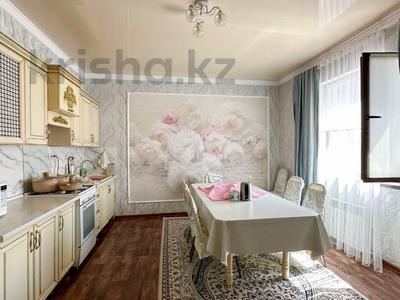 Отдельный дом · 5 комнат · 255 м² · 10 сот., Микр. Восточный 5 - ул. Билим за 80 млн 〒 в Талдыкоргане