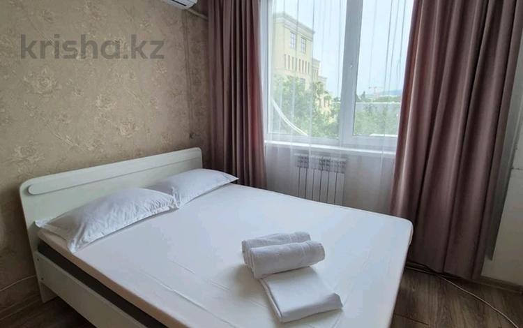 1-бөлмелі пәтер · 22 м² · 6/9 қабат, Казыбек би 125 — Толеби Байтурсынова, бағасы: 15 000 ₸ в Алматы, Алмалинский р-н — фото 82