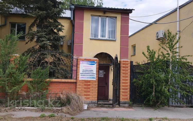Свободное назначение, офисы, склады, бани, гостиницы и зоны отдыха, развлечения · 320 м² за 40 млн ₸ в Караганде, Казыбек би р-н — фото 2