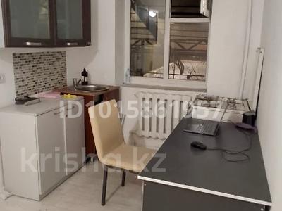 2-бөлмелі пәтер · 40 м² · 1/2 қабат, ул. Жандосова 87 — ул. Саина, бағасы: 300 000 ₸ в Алматы, Ауэзовский р-н