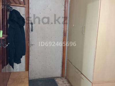 2-комнатная квартира · 53.3 м² · 4/5 этаж, 15 мкр 27б за 21 млн 〒 в Семее