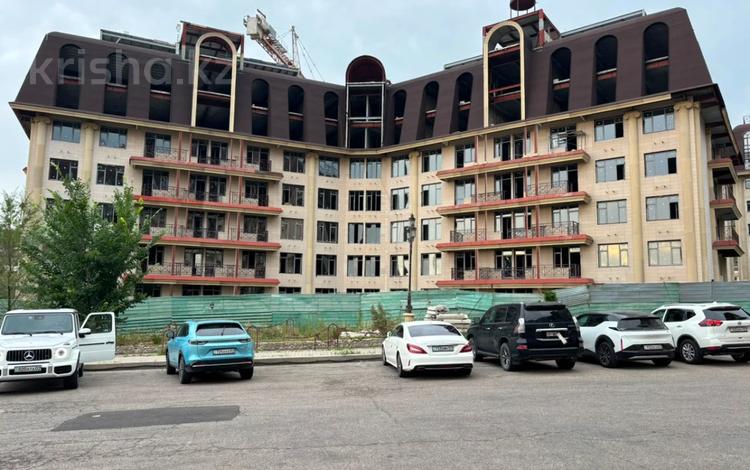 2-комнатная квартира · 120 м² · 3/7 этаж, Омарова 35/1 за 72 млн ₸ в Алматы, Медеуский р-н — фото 2