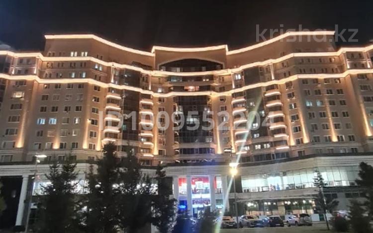 3-комнатная квартира · 130 м² · 10/13 этаж, Кунаева 14 — Туркестан за ~ 65.9 млн ₸ в Астане, Есильский р-н — фото 6