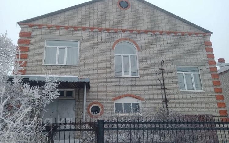 Жеке үй · 4 бөлме · 235 м² · 10 сот., 1-й Цветочный, бағасы: 41.5 млн ₸ в Костанае — фото 2