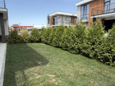 Жеке үй · 5 бөлме · 200 м² · 4 жүзд., Тастанбекова 438/13, бағасы: 170 млн ₸ в Туздыбастау (Калинино)