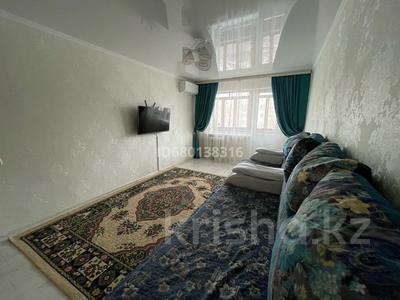 2-комнатная квартира, 44 м², 3/5 этаж помесячно, Чокина за 140 000 〒 в Павлодаре