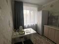 2-комнатная квартира · 43 м² · 1/5 этаж, 40 квартал 5 за 15 000 ₸ в Семее