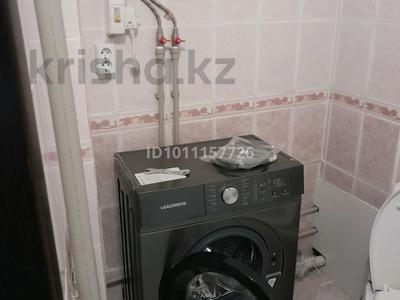 2-бөлмелі пәтер · 52 м² · 5 қабат, Шакарима 20 — Центр, бағасы: 250 000 ₸ в Семее