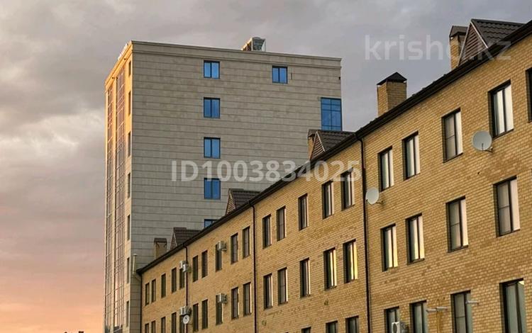 2-комнатная квартира · 96 м² · 1/8 этаж, мкр. Алтын орда, Мангилик Ел 7 — Жк Тавангард за 37 млн ₸ в Актобе — фото 10