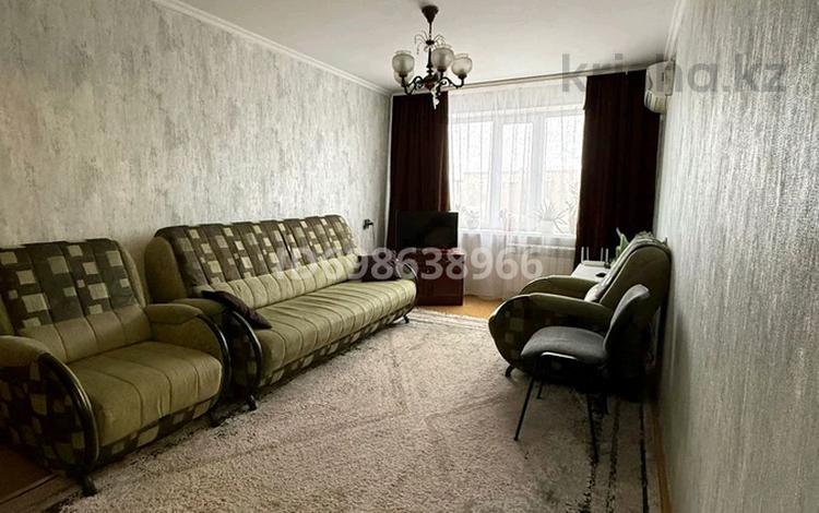 2-бөлмелі пәтер · 54 м² · 5/5 қабат, Сазда-1, Марата Оспанова — Абулхаир хана БЦ Мир, бағасы: 17 млн ₸ в Актобе — фото 25