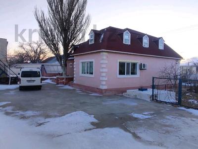 Отдельный дом • 6 комнат • 210 м² • 210 сот., Әлібаев за 30 млн 〒 в Форте-шевченко