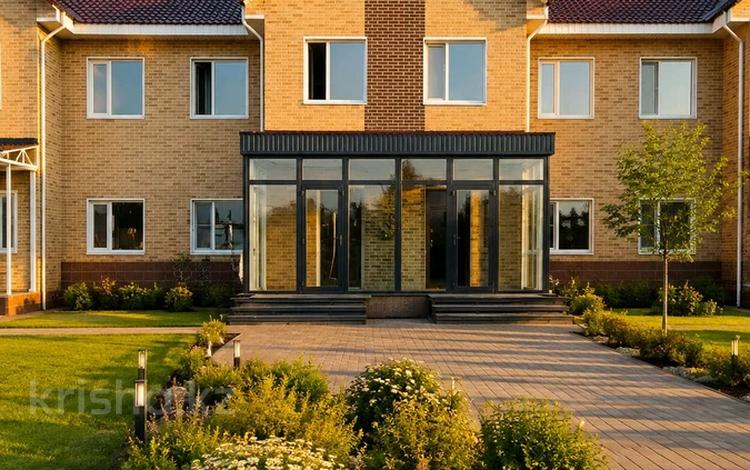 4-комнатная квартира · 106 м² · 2/2 этаж, Мкр.Уркер 10 за 56.1 млн ₸ в Астане, Есильский р-н — фото 51